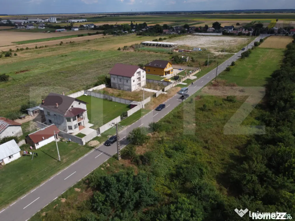 Teren intravilan, 1000 mp, zona Nucet - Nucet (Dambovita)