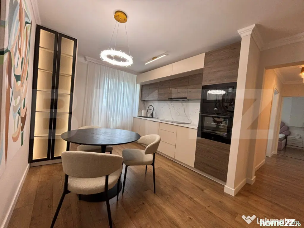 Apartament de vanzare, lux, 3 camere, 67 mp utili - Nufarul - Oradea (Bihor)