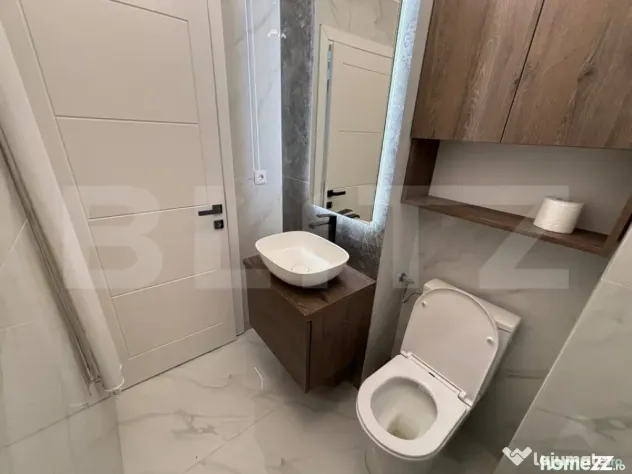 Apartament de vanzare, lux, 3 camere, 67 mp utili - Nufarul - Oradea (Bihor)