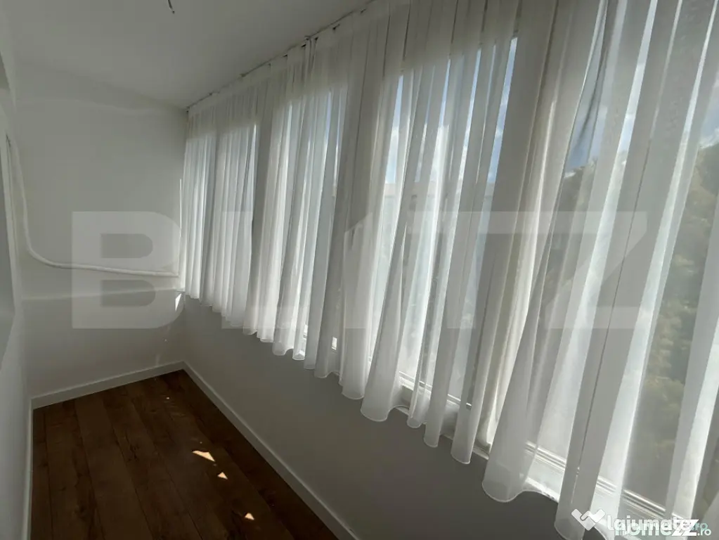 Apartament de vanzare, lux, 3 camere, 67 mp utili - Nufarul - Oradea (Bihor)