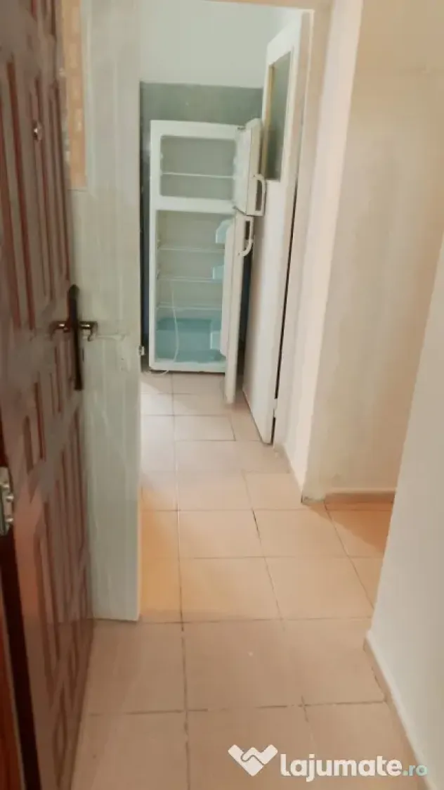 proprietar vând 2 camere drumul taberei