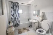 Apartament 3 Camere - 2 Bai - 75mp - zona Nicolina 2
