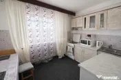 Apartament 3 Camere - 2 Bai - 75mp - zona Nicolina 2