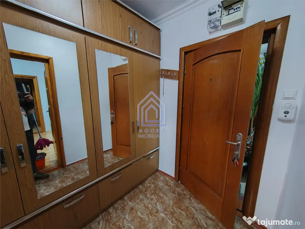 Apartament cu doua camere - Ultracentral