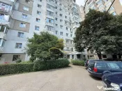 Apartament 3 camere de vanzare in Bacau