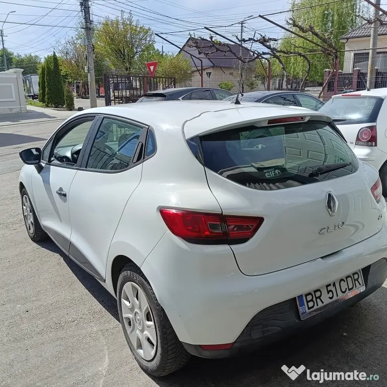 Vând RENAULT CLIO IV