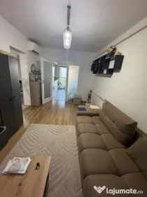 Apartament decomandat,2 camere,et 3 , Damila Capsunarie