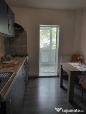 Apartament 2 dec,Maz 2,et 2,mobilat si utilat-400 euro /l