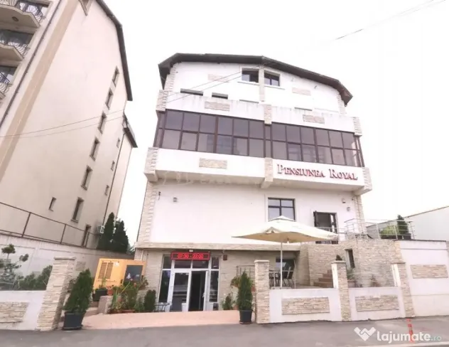 De – Cladire comerciala - Pensiune – Restaurant – B...