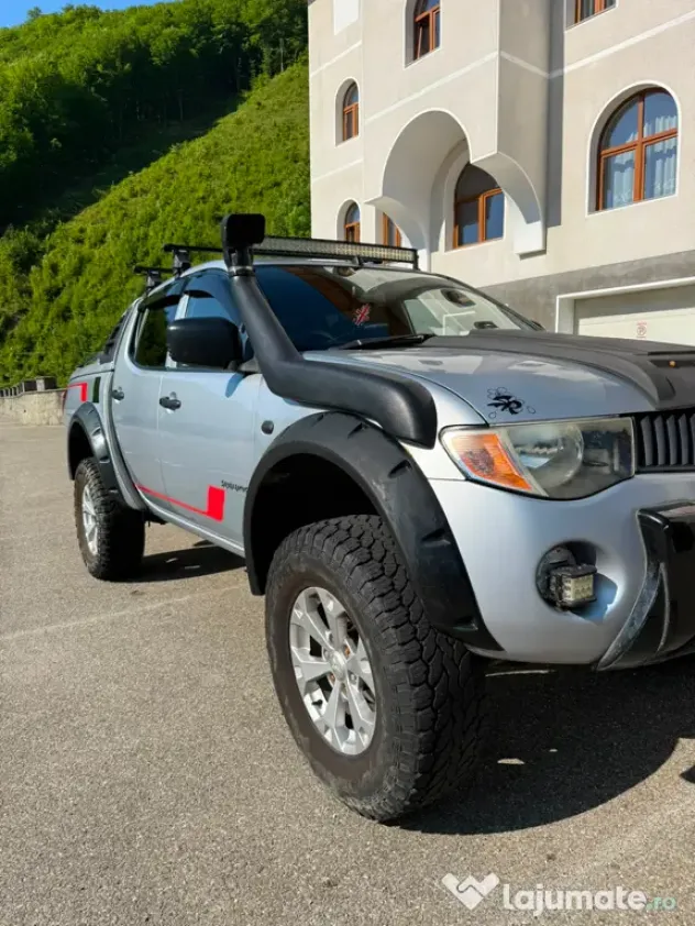 Mitsubishi L200