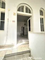 Spatiu comercial, 50 mp, parter inalt, zona Sinaia