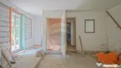 Casă cu potențial în Centrul Civic Brașov | 4 camere 