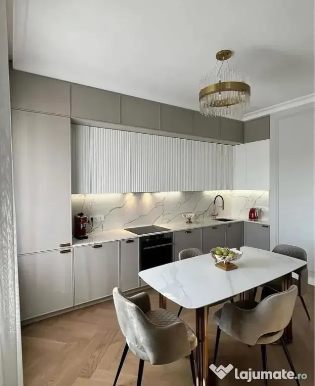 Mobilier la comandă