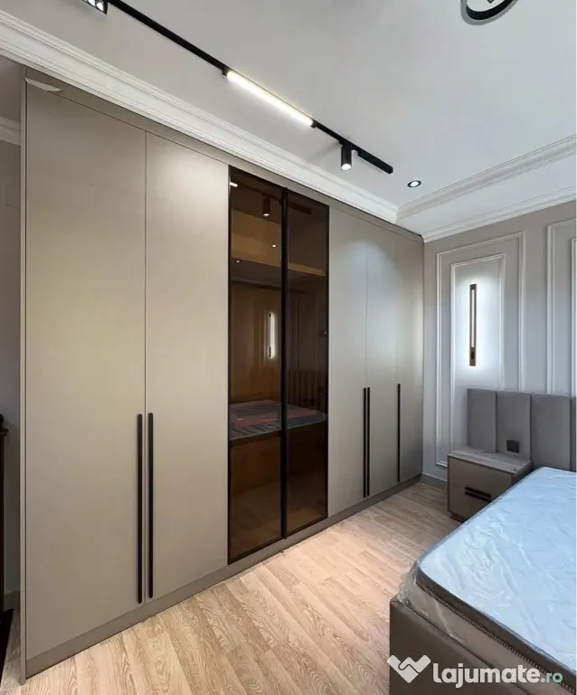 Mobilier la comandă
