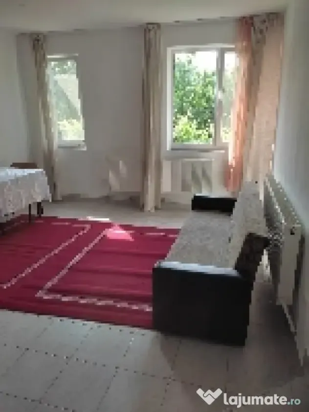 Apartament în vilă 90mp