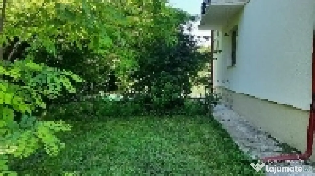 Apartament în vilă 90mp