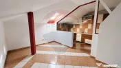 Apartament cu 3 camere de vânzare în zona Rogerius 