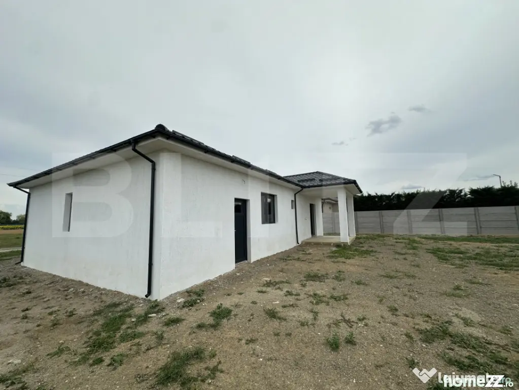 Casă cu garaj, 130 mp, teren 619 mp - zona Cionchesti - Cionchesti (Satu-Mare)