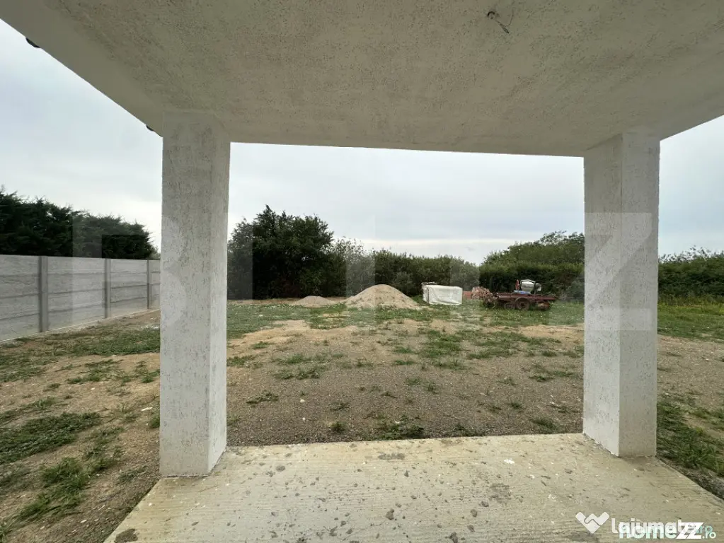 Casă cu garaj, 130 mp, teren 619 mp - zona Cionchesti - Cionchesti (Satu-Mare)