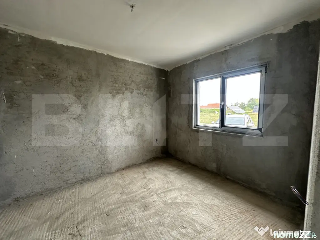 Casă cu garaj, 130 mp, teren 619 mp - zona Cionchesti - Cionchesti (Satu-Mare)