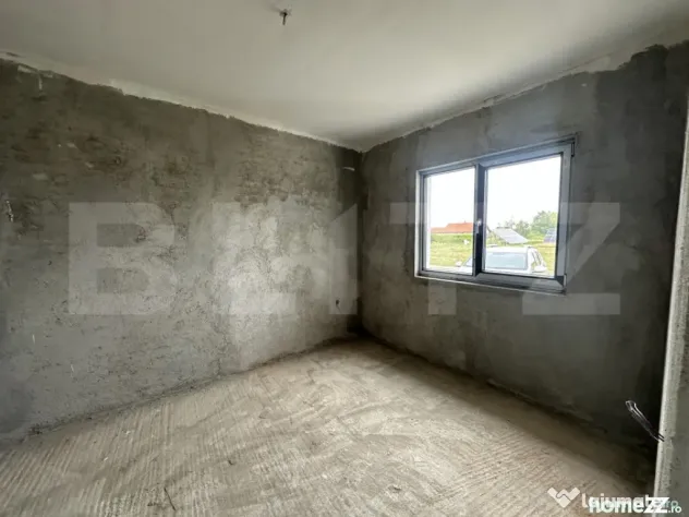 Casă cu garaj, 130 mp, teren 619 mp - zona Cionchesti - Cionchesti (Satu-Mare)