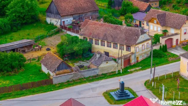 Casă traditionala saseasca Jibert/ DE RENOVAT TOTAL! - Jibert (Brasov)