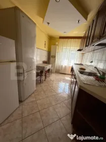 Apartament 2 camere, decomandat, zona Racadau