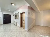 Vilă 314 mp | 6 camere | Curte proprie | Giulești - Pod...