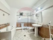 Vilă 314 mp | 6 camere | Curte proprie | Giulești - Pod...