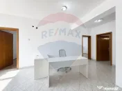 Vilă 314 mp | 6 camere | Curte proprie | Giulești - Pod...