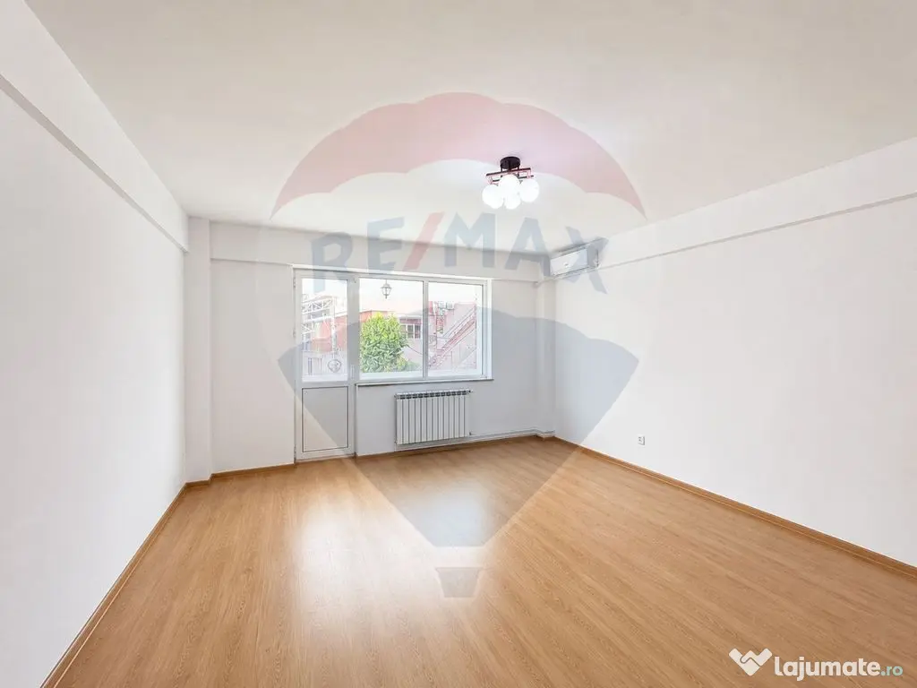 Vilă 314 mp | 6 camere | Curte proprie | Giulești - Pod...