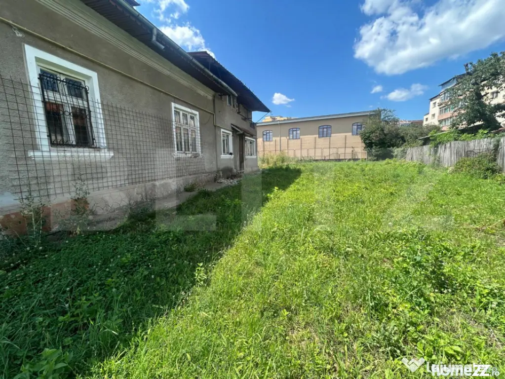 Casa 90 mp, 1100 mp teren, zona Micro 5 , ultracentral