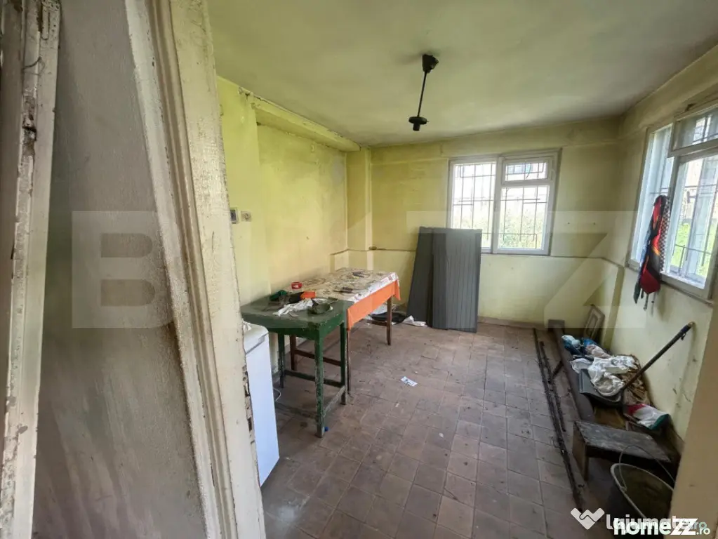 Casa 90 mp, 1100 mp teren, zona Micro 5 , ultracentral