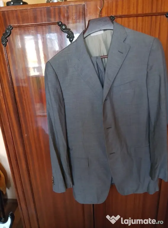 Costum bărbătesc Hugo Boss