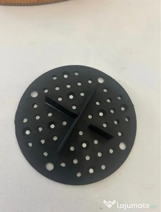 Distantor din cauciuc pentru pavaj – 2 mm, negru