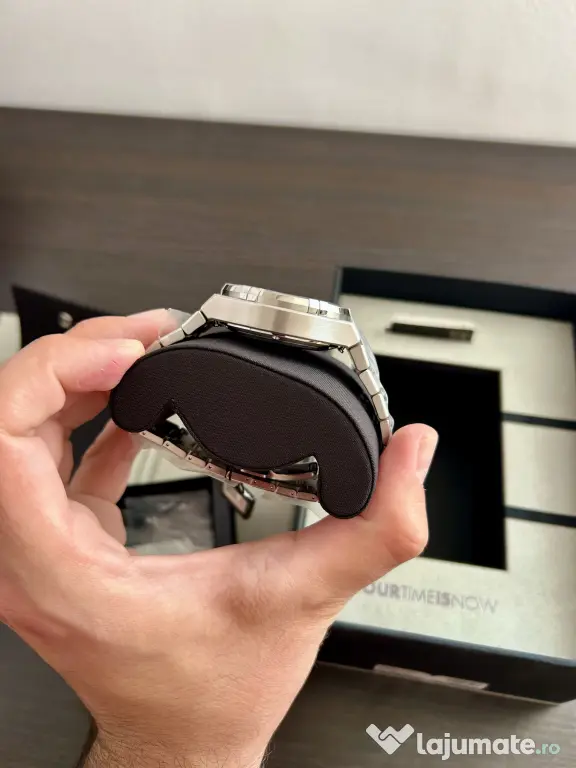 Ceas Maurice Lacroix Aikon Chronograph Titanium