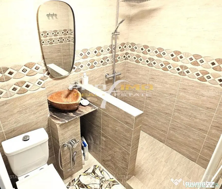 PRIMA INCHIRIERE apartament 3 camere su.80mp. mobilat LUX ut