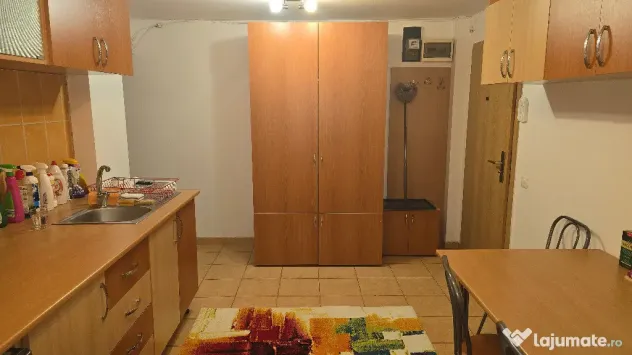 Inchiriez apartament 2 camere decomandat in Deva, M. Averescu et. 1