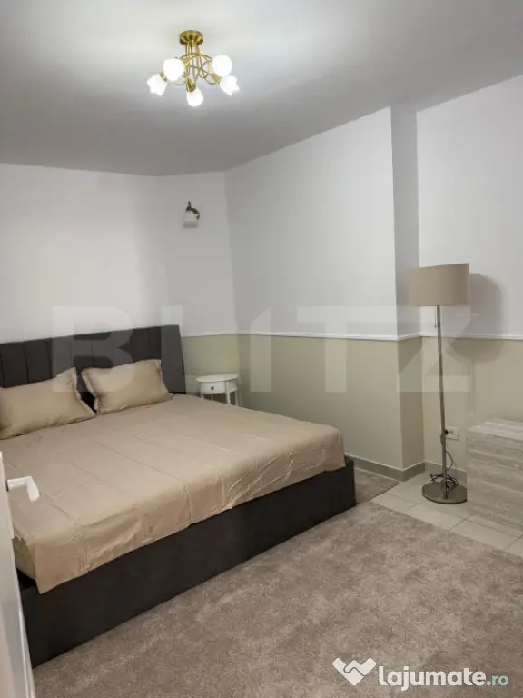 Apartament 2 camere, 60 mp, decomandat, zona Complex