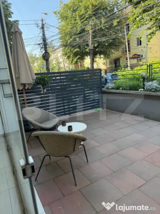 Apartament 2 camere, 60 mp, decomandat, zona Complex