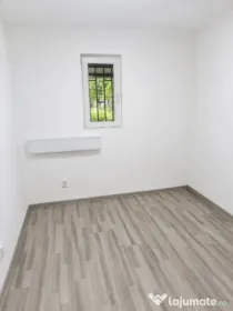 Garsoniera, zona Turnuri, Bals