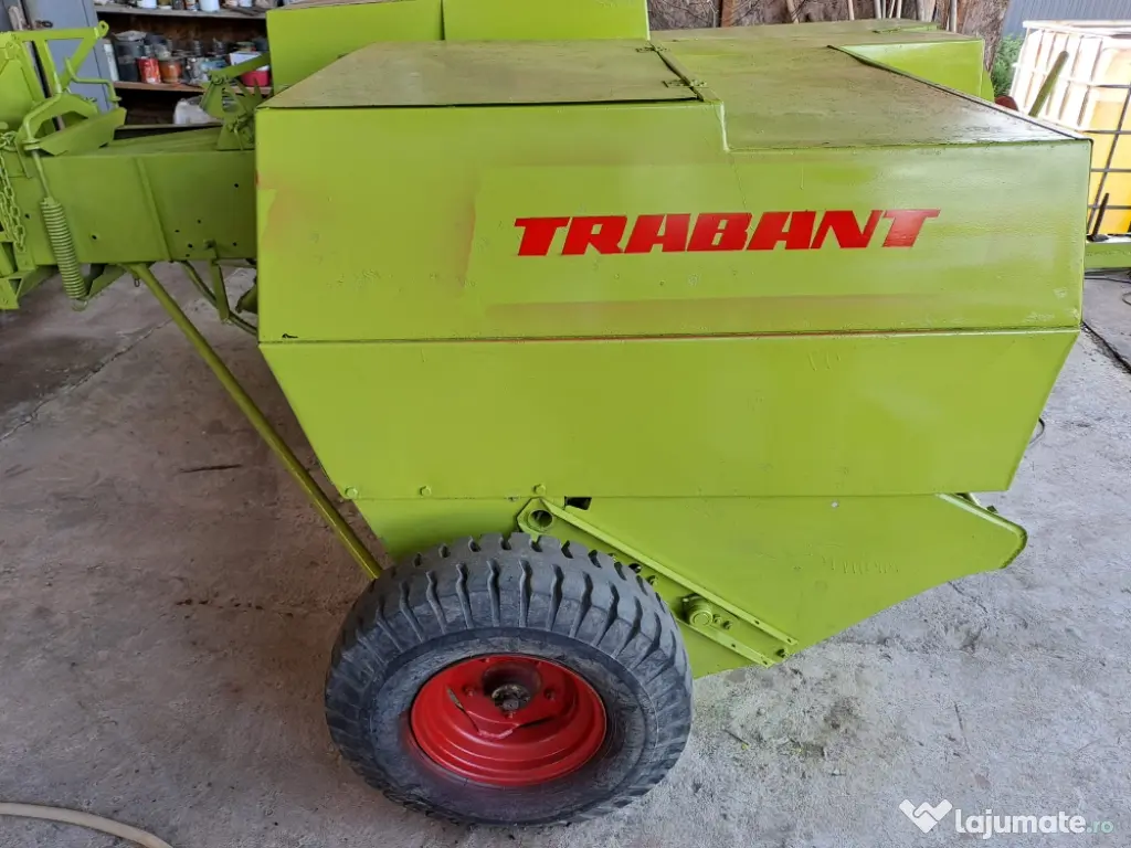 Balotieră claas si coasă