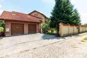 Casă de vânzare | PIPERA/ Teren 3300mp 