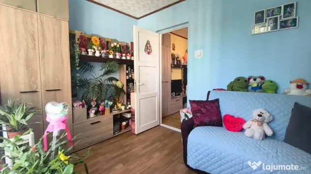 Apartament 3 camere, 2 bai in Deva, zona Gojdu