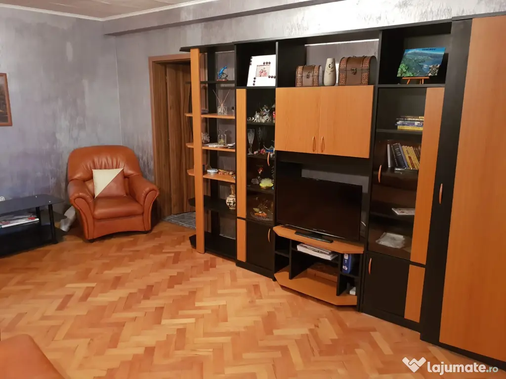 Apartament 2 camere zona Traian