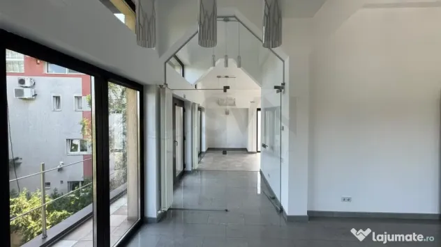 Cladire HoReCa de Inchiriat I Restaurant Complet Echipat ...