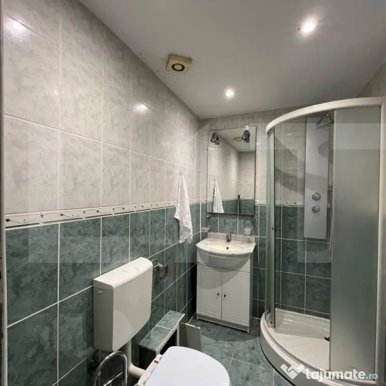 Apartament de 2 camere,etaj 4, Zona Primaverii
