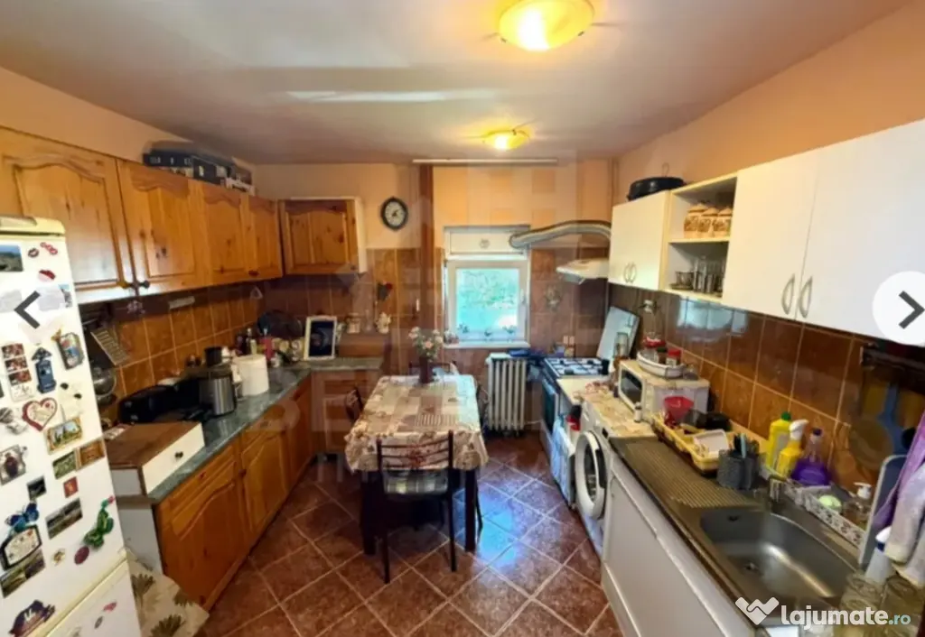 Vând apartament 2 camere la parter cu balcon in Brazda lui Novac