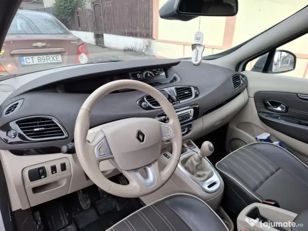 Renault Grand Scenic 1.5dci 2012 ambreiaj si distribuție schimbate