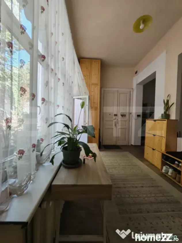 Apartament cu 4 camere circular, 135 mp, zona Piata Maria - Timisoara (Timis)